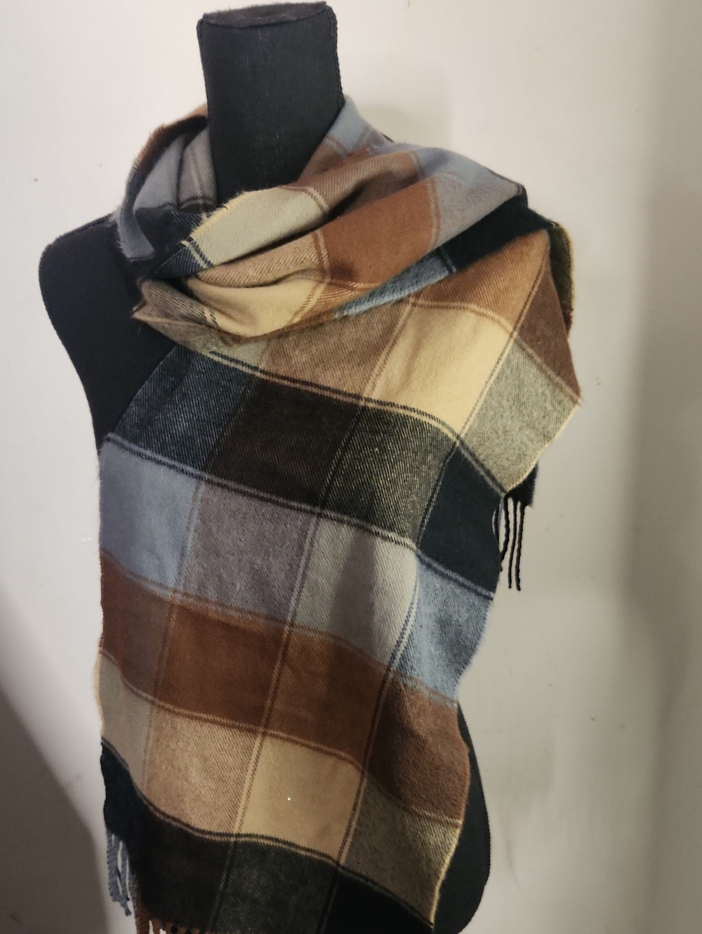 Vintafe Plaid Multicolor Men's  Preppy Winter Scarf - Brown, Blue & Cream